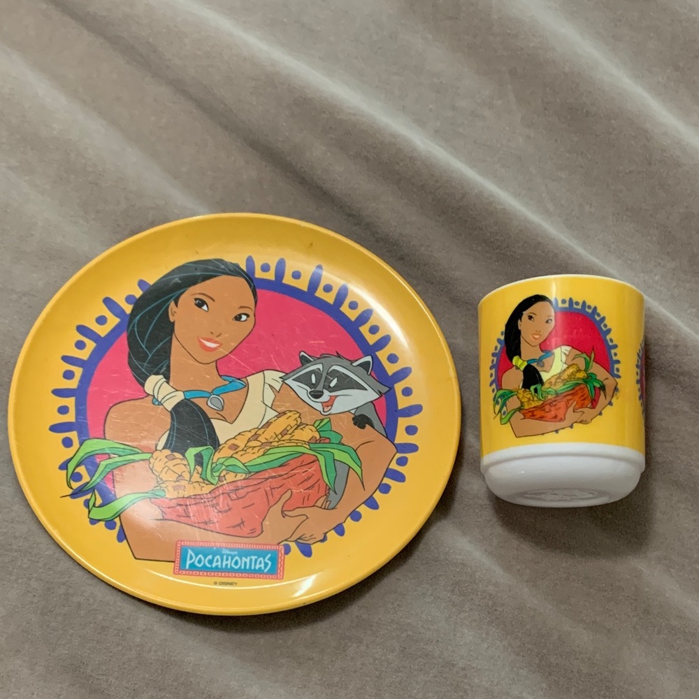 Vintage Pocahontas Dinnerware Set